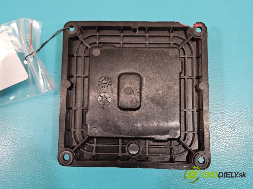 Renault Megane IV 2016-2024 1.3 Tce 140 HP manual 103 kW 1332 cm3 4- střídač: xenon A2C90665603 (Riadiaca jednotka xenónu)