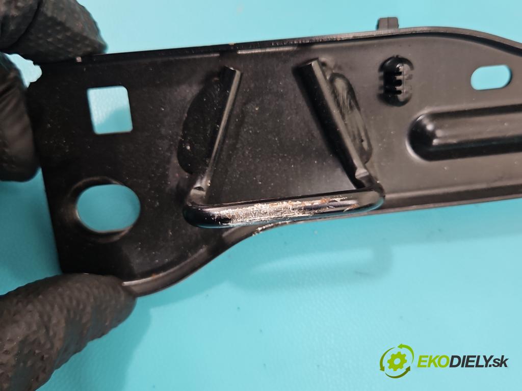 Opel Astra VI 2022- 1.5 cdti 131 HP manual 96 kW 1499 cm3 5- Pohovka: zadné (Sedadlo)