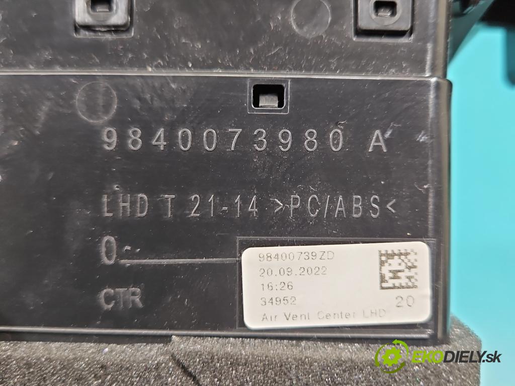 Opel Astra VI 2022- 1.5 cdti 131 hp manual 96 kW 1499 cm3 5- Mřížka: topení medián: 9840073980 (Mřížka topení)