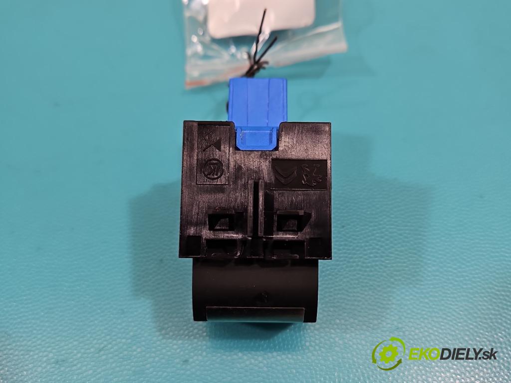 Opel Astra VI 2022- 1.5 cdti 131 HP manual 96 kW 1499 cm3 5- prepínač brzda: ručný 9810593577 (Prepínacie páčky pod volantom)