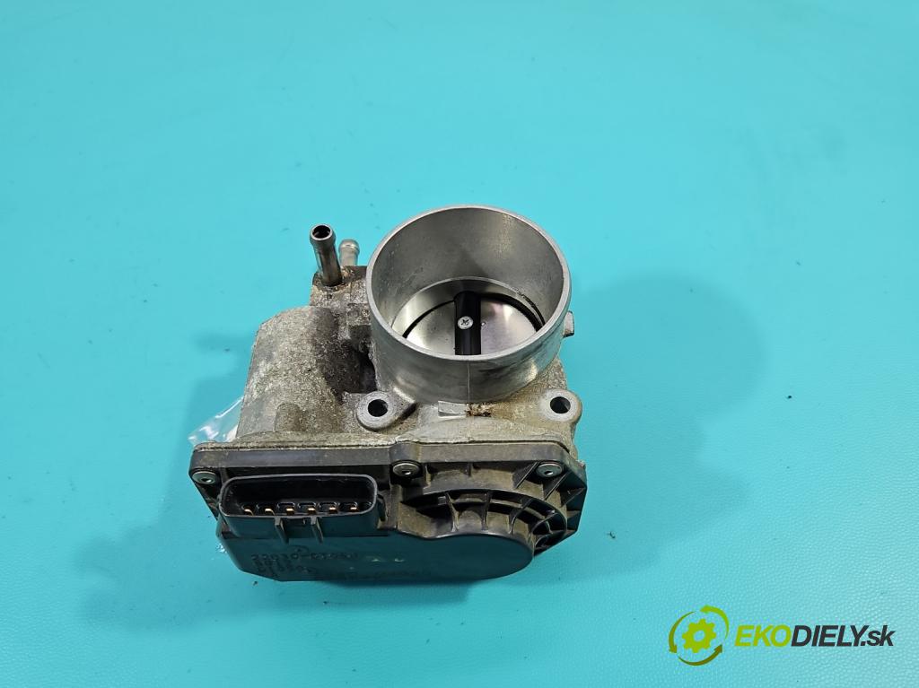 Toyota Auris II 2012-2018 1.6 16V 132  HP manual 97 kW 1598 cm3 5- klapka 22030-0T050 (Škrtiaca klapka)