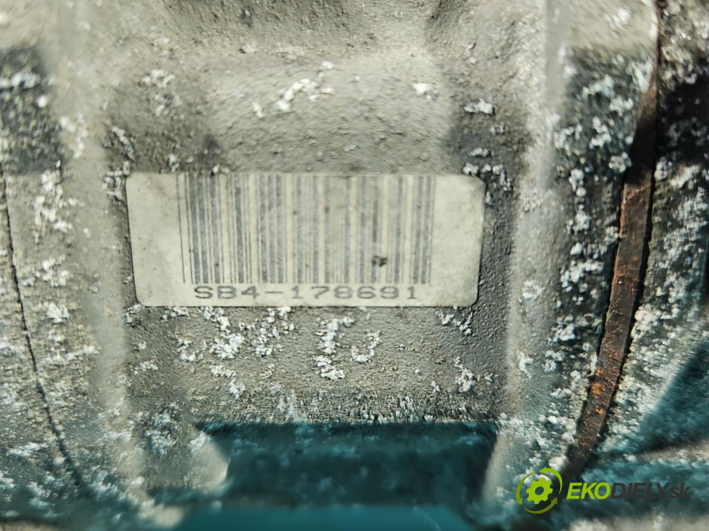 Toyota Auris II 2012-2018 1.6 16V 132  HP manual 97 kW 1598 cm3 5- Kompresor: klimatizácie 447280-6574 (Kompresor klimatizácie)