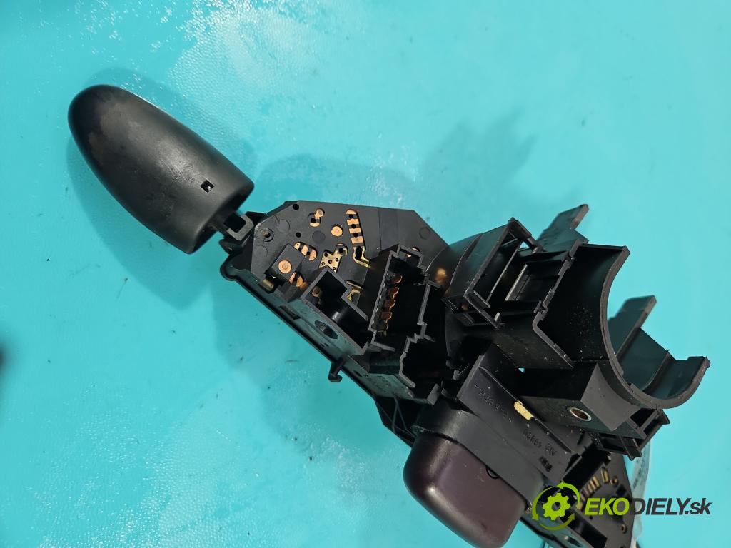 Ford Galaxy Mk1 1995-2006 2.0 116 HP manual 85 kW 1998 cm3 5- prepínač komplex: 95VW-13335 (Prepínacie páčky pod volantom)