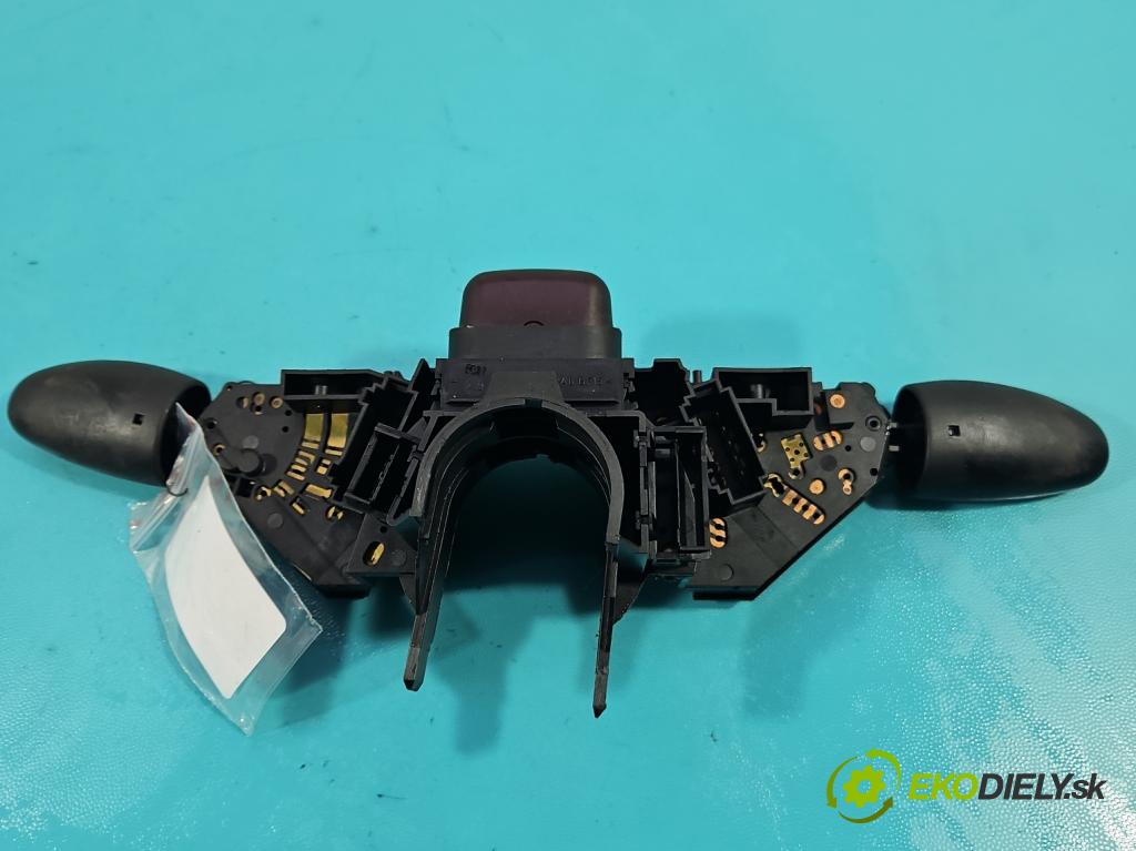Ford Galaxy Mk1 1995-2006 2.0 116 HP manual 85 kW 1998 cm3 5- prepínač komplex: 95VW-13335 (Prepínacie páčky pod volantom)