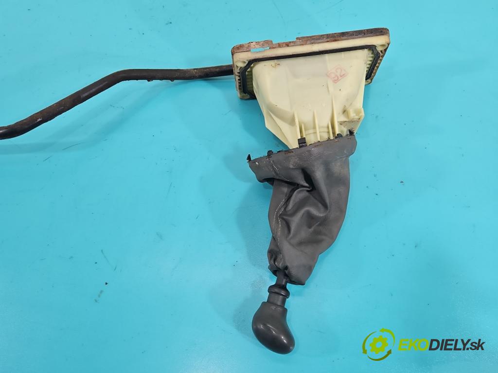 Renault Scenic I 1996-2003 1.9 dci 102 HP manual 75 kW 1870 cm3 5- Páka: Změny: stupeň,rýchlosť  (Rýchlostná páka (kulisa))