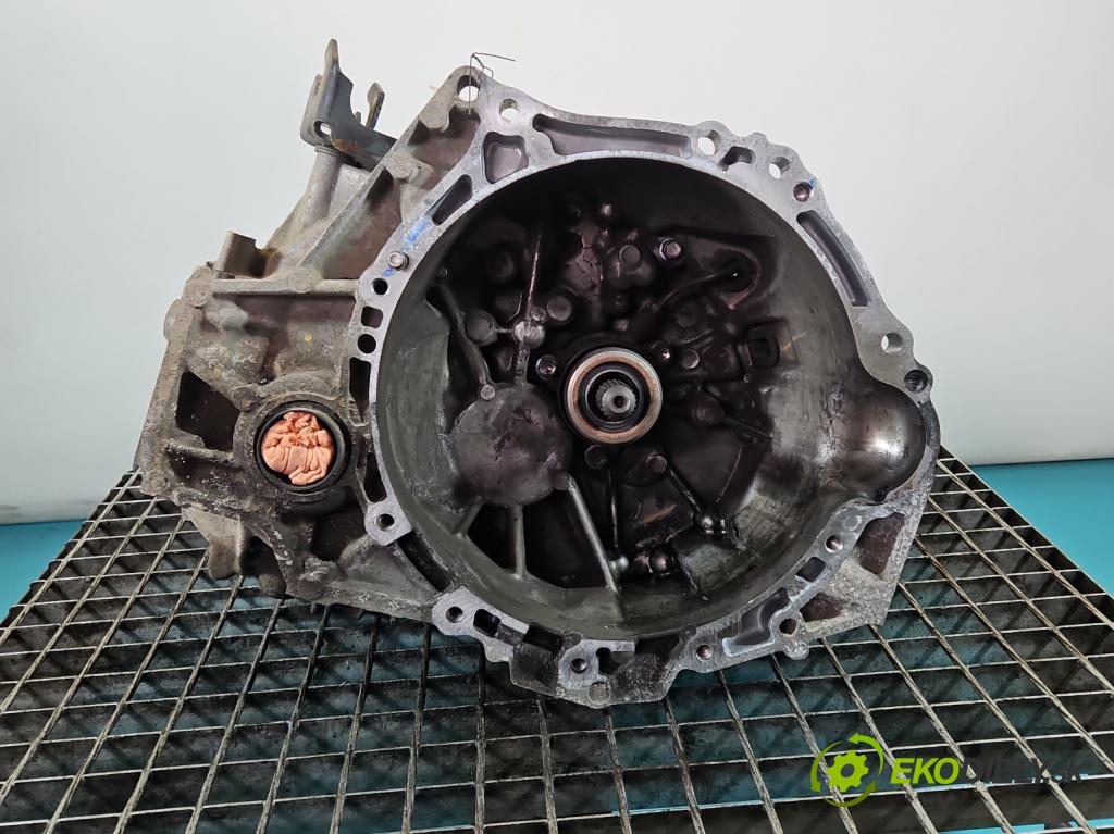 Toyota Auris II 2012-2018 1.6 16V 132 hp manual 97 kW 1598 cm3 5- převodovka stupňová manual 31115-05031