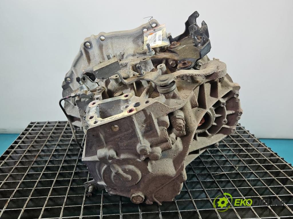 Toyota Auris II 2012-2018 1.6 16V 132 hp manual 97 kW 1598 cm3 5- převodovka stupňová manual 31115-05031