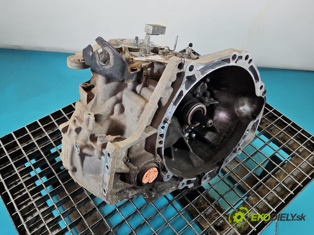 Toyota Auris II 2012-2018 1.6 16V 132 hp manual 97 kW 1598 cm3 5- převodovka stupňová manual 31115-05031