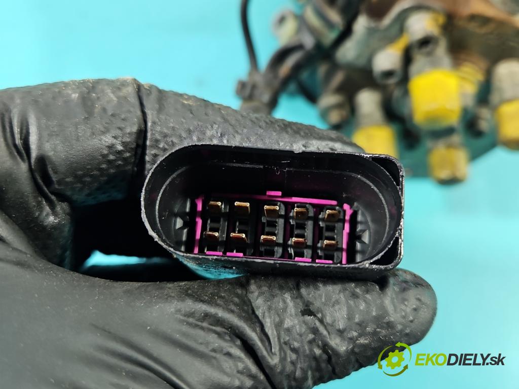 Audi A4 B5 1994-2001 1.9 tdi 90 HP manual 66 kW 1896 cm3 4- čerpadlo vstrekovacia 0460414987 (Vstrekovacie čerpadlo)