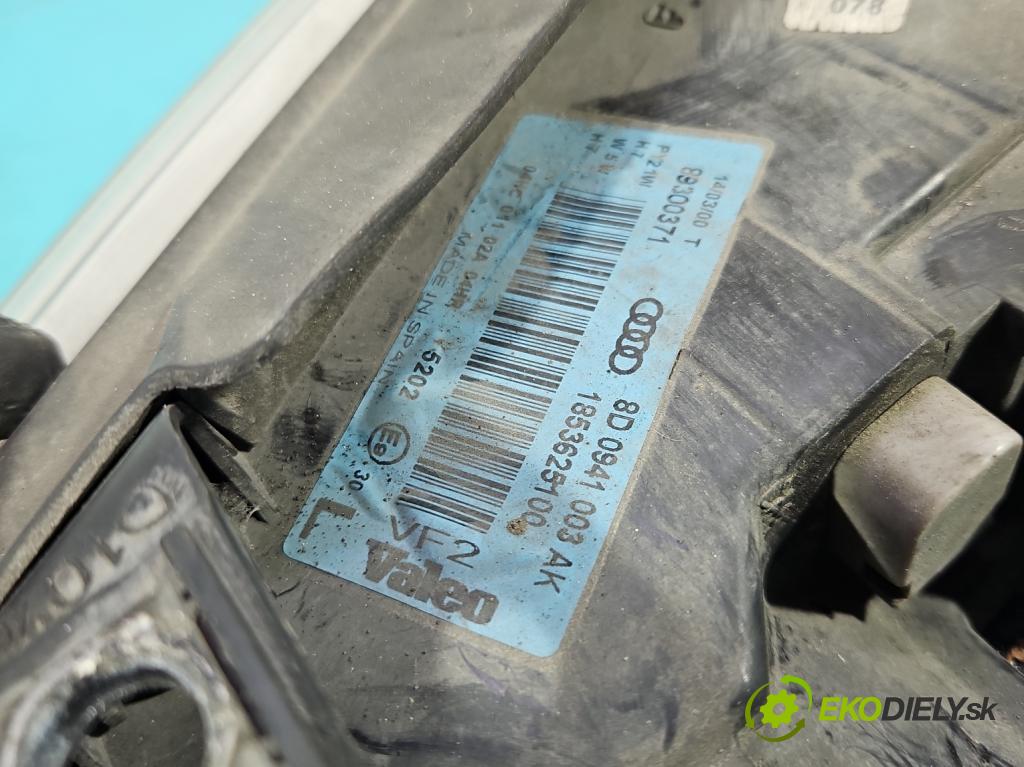 Audi A4 B5 1994-2001 1.9 tdi 90 hp manual 66 kW 1896 cm3 4- světlo levý 8D0941003AK (Klika dveří ostatní)