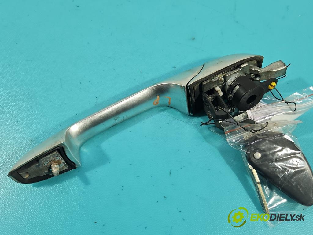 Alfa romeo 147 1.9 jtd 120 hp manual 88 kW 1910 cm3 5- klika přední levé  (Vnější přední levá klika dveří)