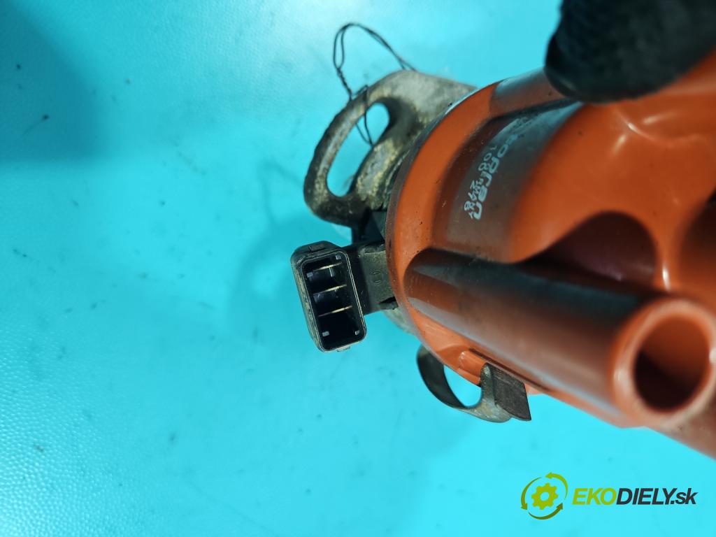 Skoda Felicia 1.6 75 HP manual 55 kW 1598 cm3 5- rozdeľovač 0237521063 (Rozdeľovač)