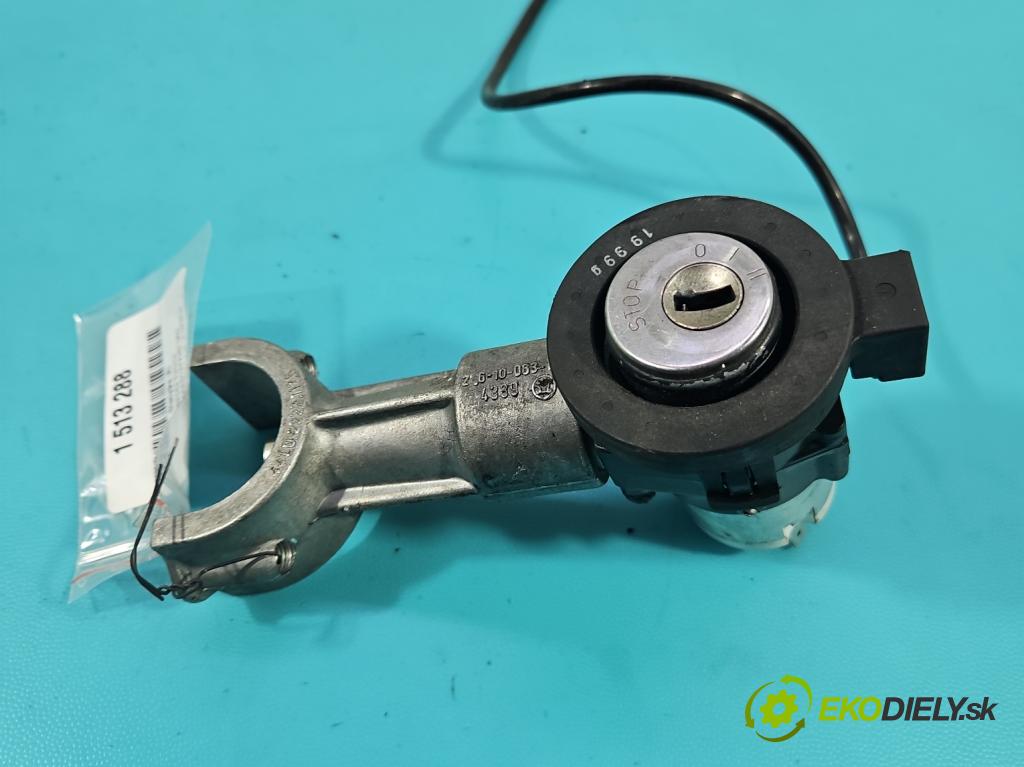 Skoda Felicia 1.6 75 HP manual 55 kW 1598 cm3 5- Spínačka 441022221176 (Spínacia skrinka)