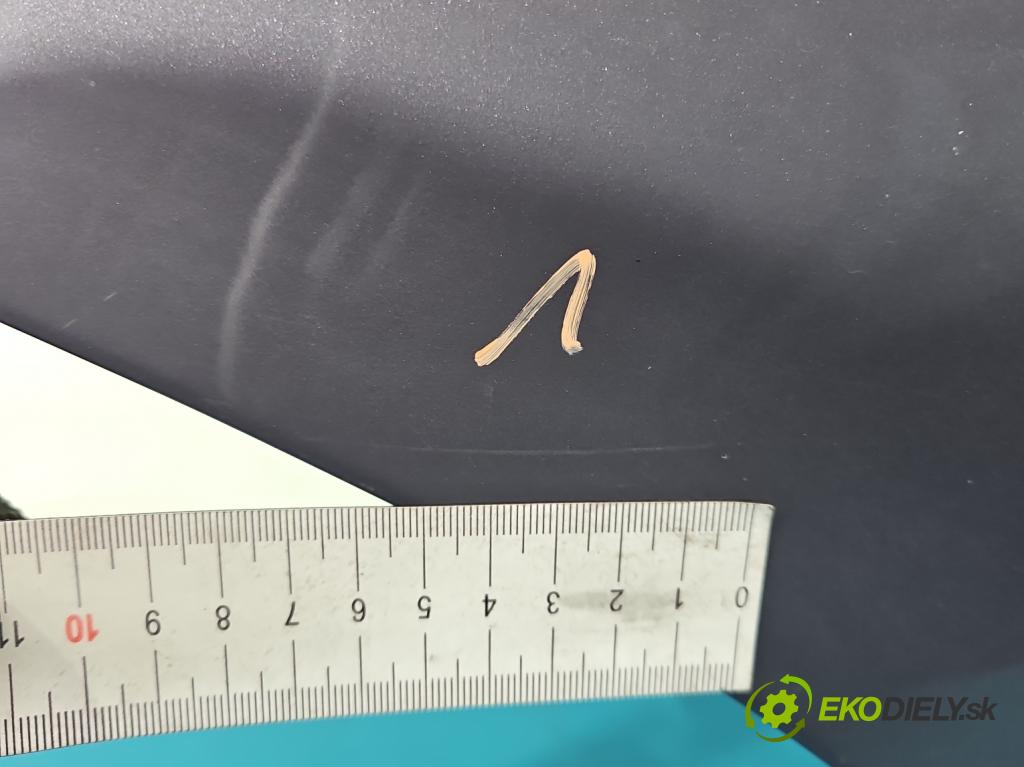 Toyota Corolla E11 1997-2002 1.4 16V 86 hp manual 63 kW 1332 cm3 5- dveře zadní pravé  (Klika dveří ostatní)