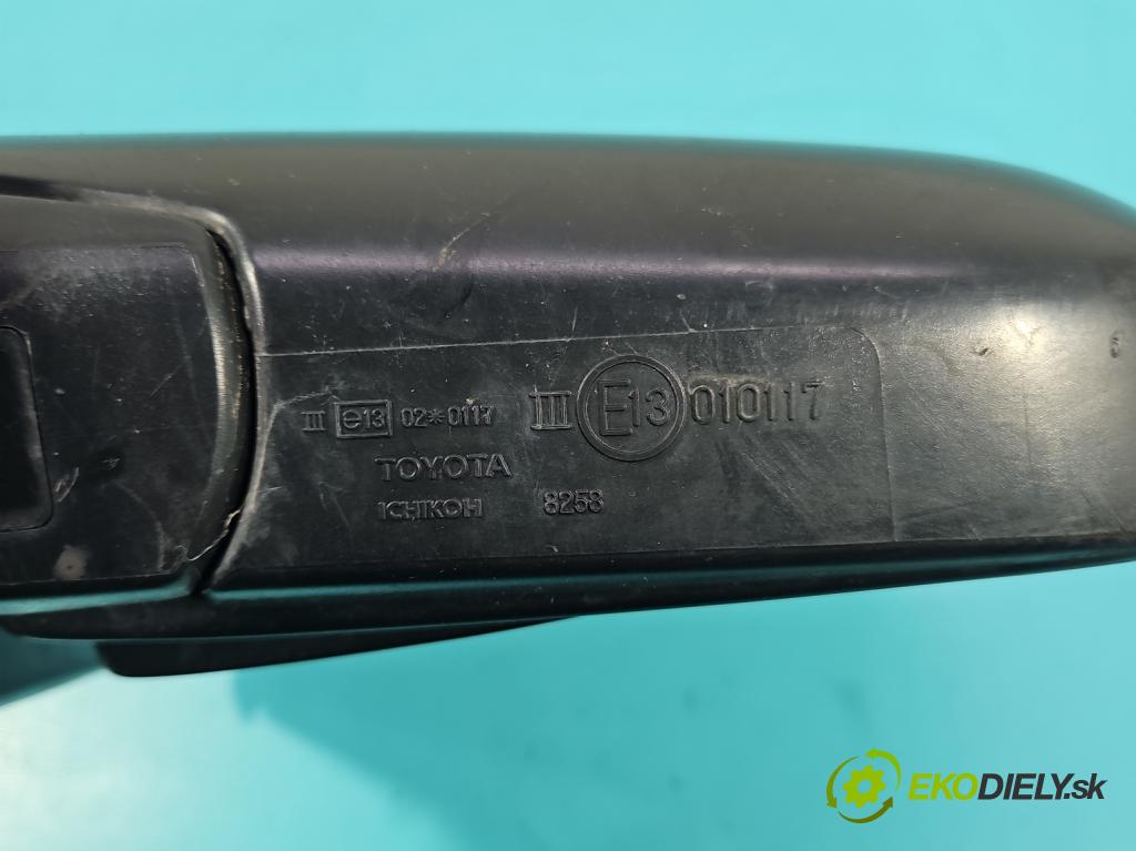 Toyota Corolla E11 1997-2002 1.4 16V 86 HP manual 63 kW 1332 cm3 5- zrkadlo ľavé  (Kľučka dverí ostatné)