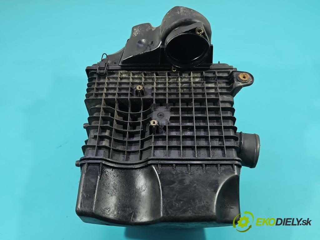 Alfa romeo 147 1.9 jtd 120 HP manual 88 kW 1910 cm3 5- obal filtra vzduchu 46794400 (Obal vzduchového filtra)