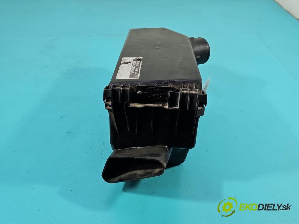 Toyota Avensis I T22 1997-2003 2.0 TD 90 HP manual 66 kW 1975 cm3 5- obal filtra vzduchu  (Obal vzduchového filtra)