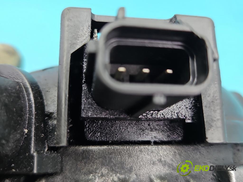 Ford C-Max I 2003-2010 1.6d 109 HP manual 80 kW 1560 cm3 5- Alternator 104210-3521 (Alternátor)