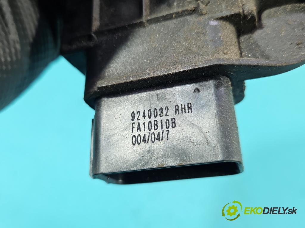 Ford C-Max I 2003-2010 1.6d 109 hp manual 80 kW 1560 cm3 5- zámek zadní pravý 3M5A-R26412-BK