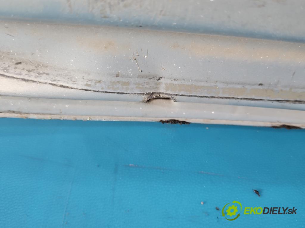 Renault Scenic I 1996-2003 1.9 dci 102 hp manual 75 kW 1870 cm3 5- zadní kufrové dveře  (Zadní kapota (kufr))