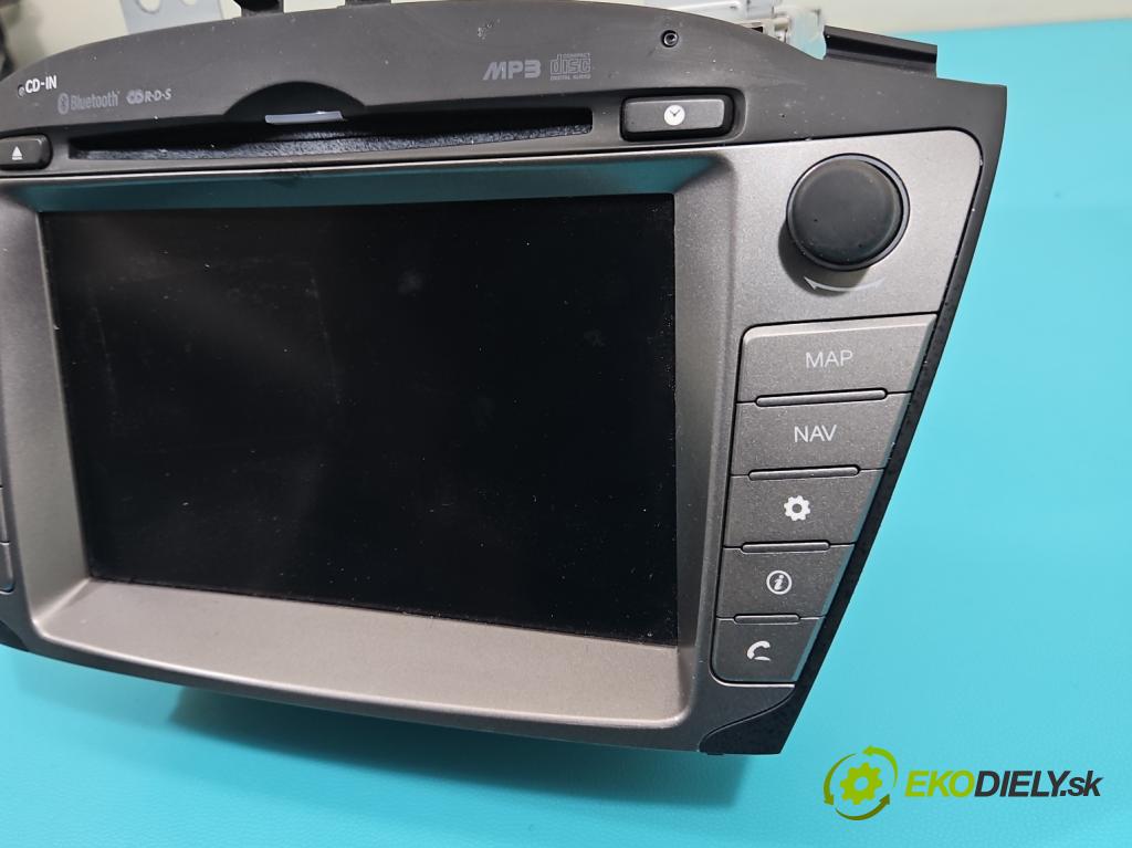 Hyundai Ix35 2.0 crdi 136 HP manual 100 kW 1995 cm3 5- Radio originál 96560-2Y600TJN