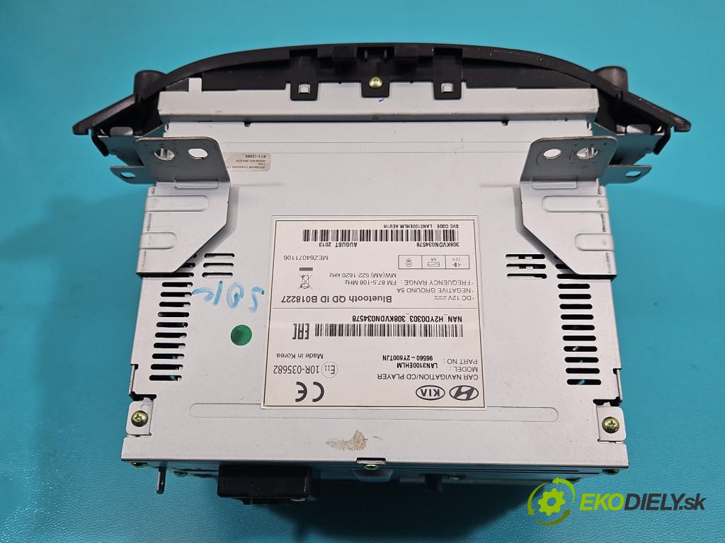 Hyundai Ix35 2.0 crdi 136 HP manual 100 kW 1995 cm3 5- Radio originál 96560-2Y600TJN