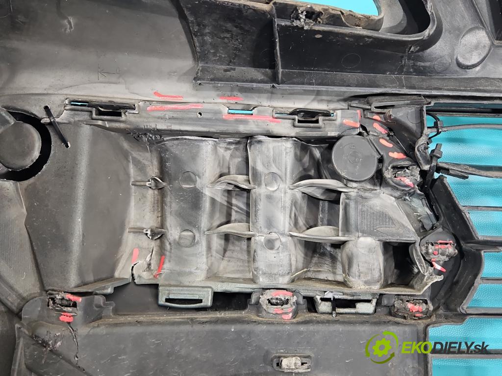 Peugeot 307 1.6 hdi 109 HP manual 80 kW 1560 cm3 5- nárazník predné (Kľučka dverí ostatné)