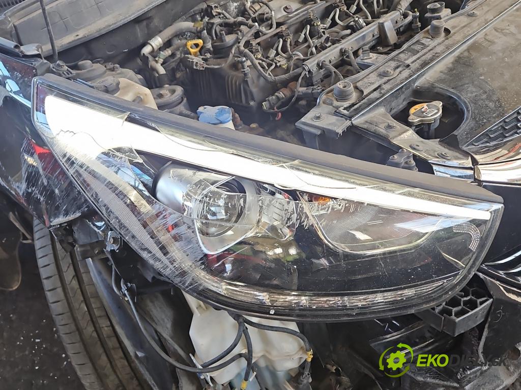 Hyundai Ix35 2.0 crdi 136 HP manual 100 kW 1995 cm3 5- Reflektor: pravý  (Svetlo predné pravé)