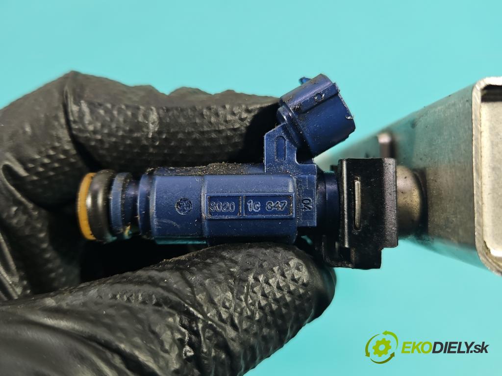 Hyundai I30 II 2012-2016 1.4 16V 100 HP manual 73.2 kW 1396 cm3 5- vstrek 35310-2B000 (Vstrekovač paliva)