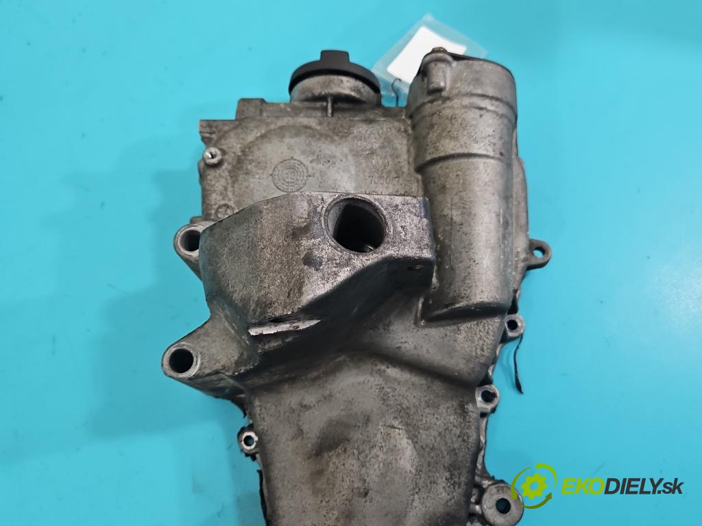 Seat Ibiza IV 6J 2008-2017 1.2 12V 69KM manual 51 kW 1198 cm3 5- obal vačkový 03E109211P (Kryt motoru )