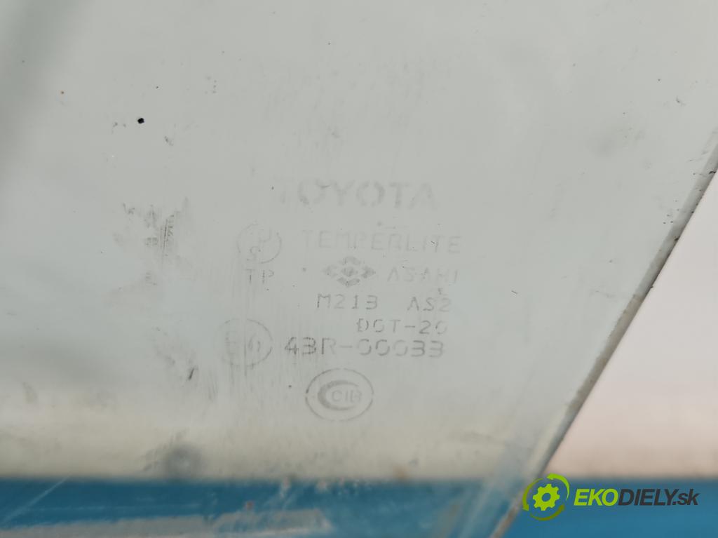 Toyota Corolla E11 1997-2002 1.4 16V 86 HP manual 63 kW 1332 cm3 5- sklo dvere predné ľavé