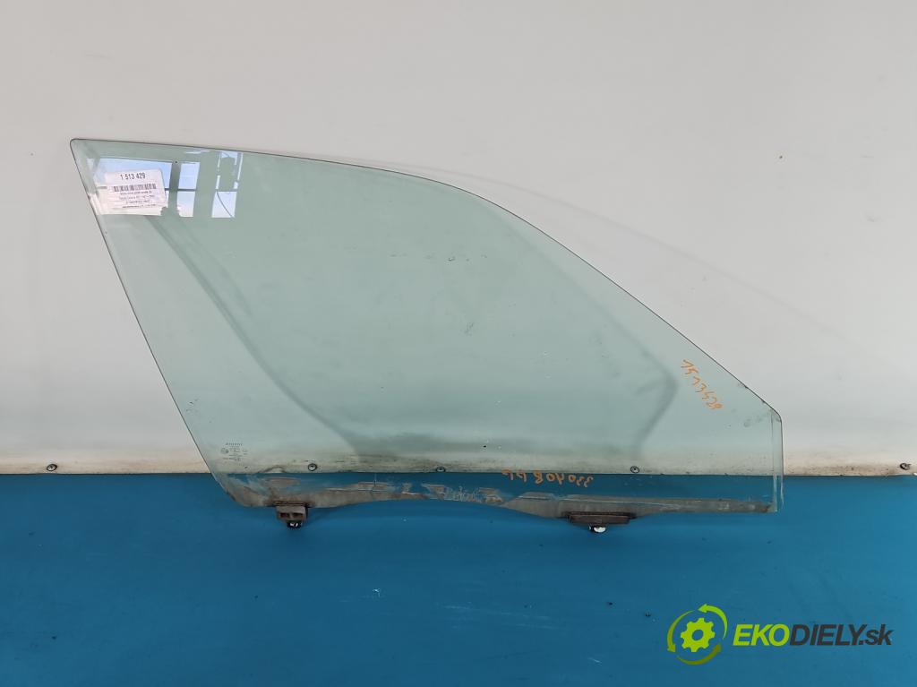 Toyota Corolla E11 1997-2002 1.4 16V 86 HP manual 63 kW 1332 cm3 5- sklo dvere predné pravé 