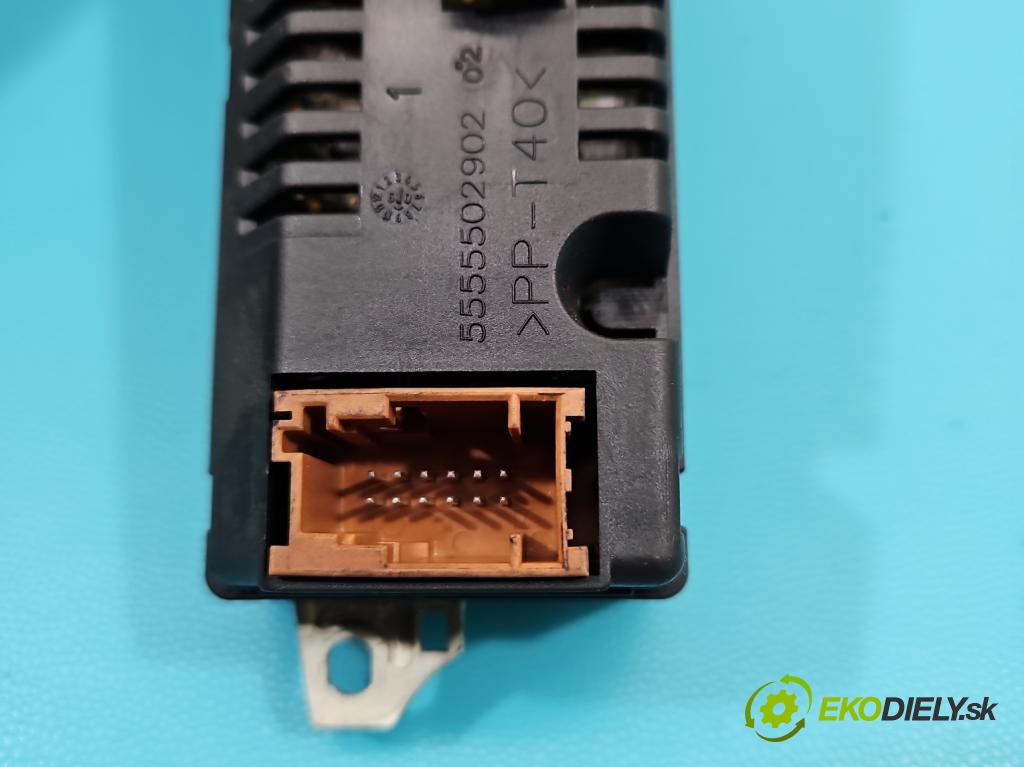 Citroen Berlingo II 2008-2018 1.6 hdi 90 HP manual 66.2 kW 1560 cm3 5- Zobrazit:  (Prístrojová doska)