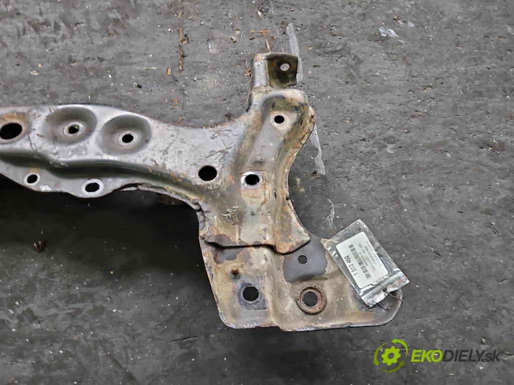 Toyota Corolla E11 1997-2002 1.4 16V 86 HP manual 63 kW 1332 cm3 5- výstuha motora