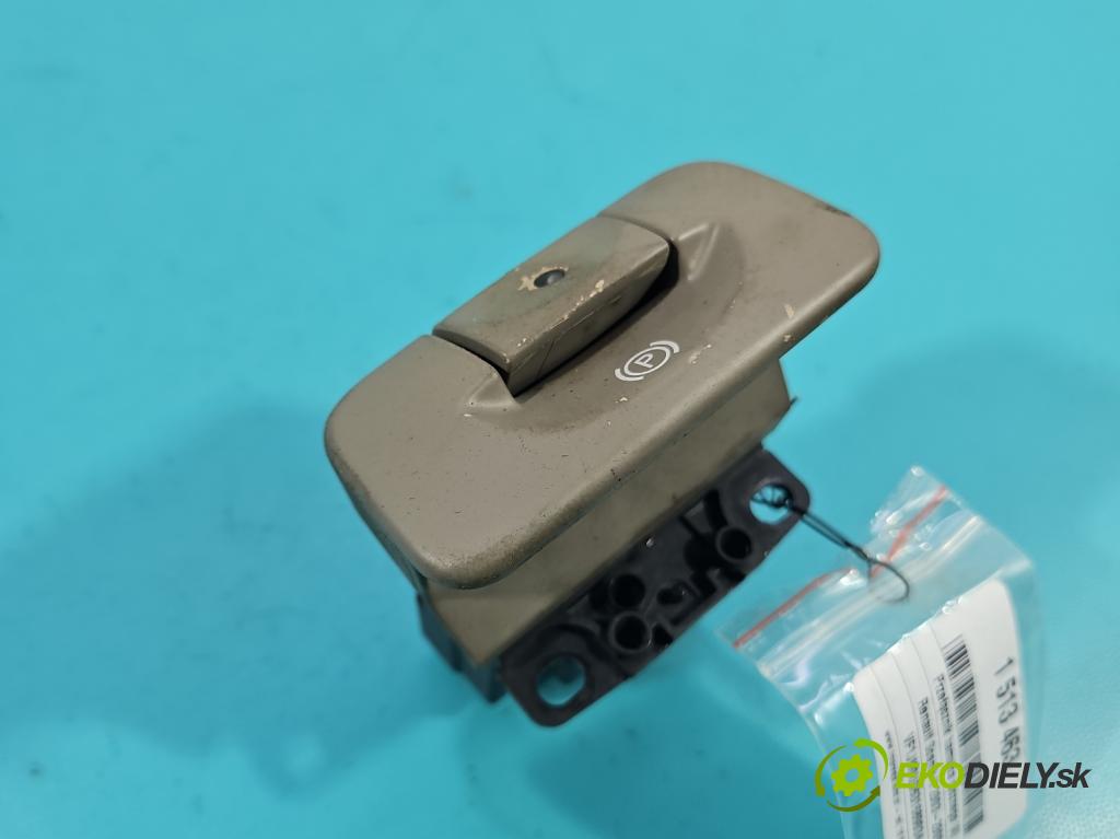 Renault Scenic II 2003-2009 2.0 16V 133 HP manual 98 kW 1998 cm3 5- prepínač brzda: ručný 8200243681-B (Prepínacie páčky pod volantom)