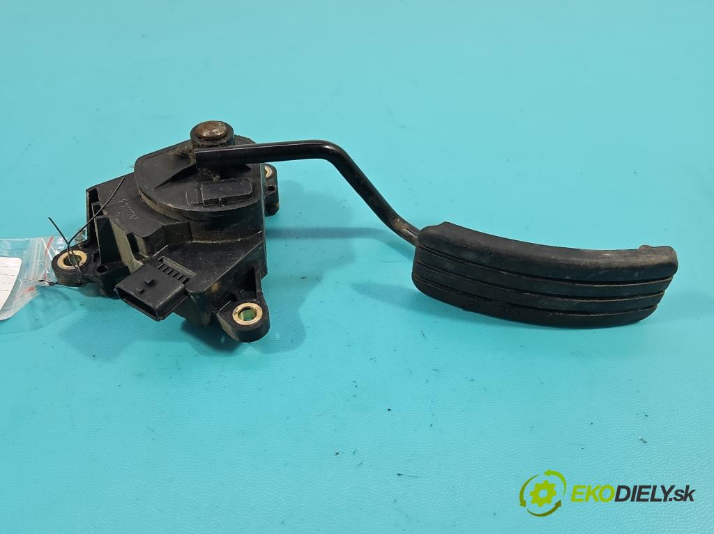 Renault Scenic II 2003-2009 2.0 16V 133 HP manual 98 kW 1998 cm3 5- pedal plyn potenciometr: 8200159645