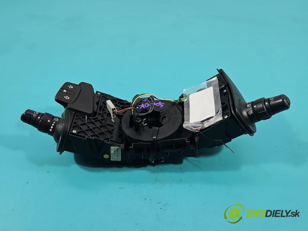 Renault Scenic II 2003-2009 2.0 16V 133 HP manual 98 kW 1998 cm3 5- prepínač komplex: 8200127726 (Prepínacie páčky pod volantom)