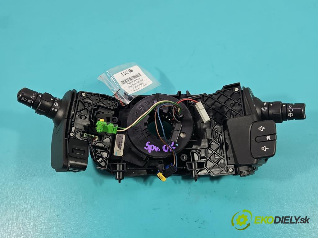 Renault Scenic II 2003-2009 2.0 16V 133 HP manual 98 kW 1998 cm3 5- prepínač komplex: 8200127726 (Prepínacie páčky pod volantom)