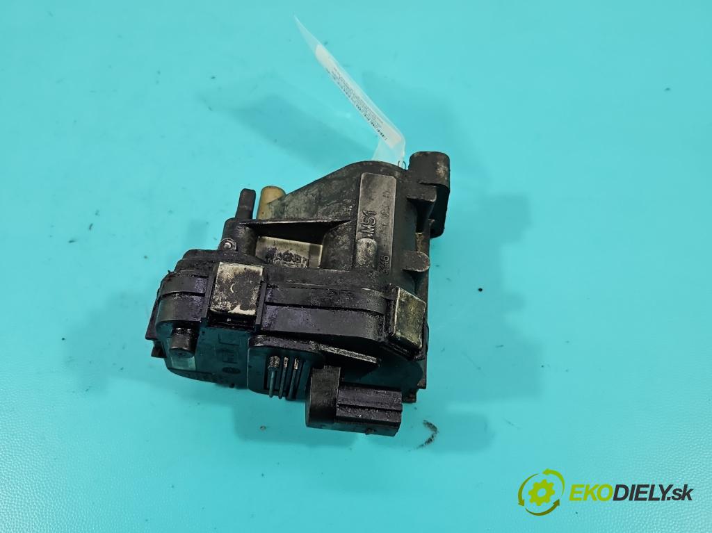 Renault Scenic II 2003-2009 2.0 16V 133 HP manual 98 kW 1998 cm3 5- Ovladač: klapky: kolektor TMS1 (Motorček ostatné)