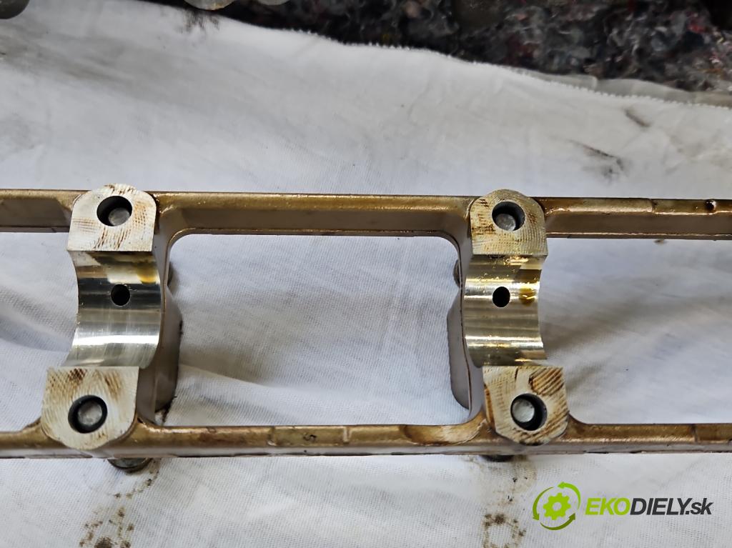 Skoda Yeti 2009-2017 1.2 TSI 105 hp manual 77 kW 1197 cm3 5- hlava motoru CBZ