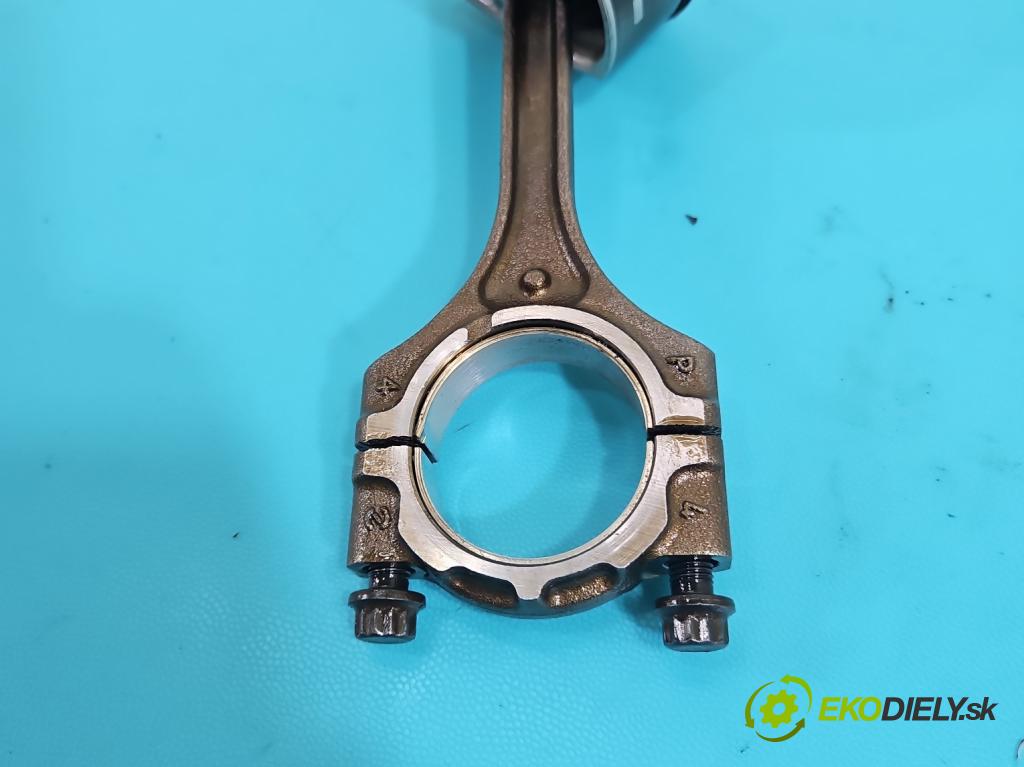 Hyundai I30 II 2012-2016 1.4 16V 100 HP manual 73.2 kW 1396 cm3 5- piest  (Piest)