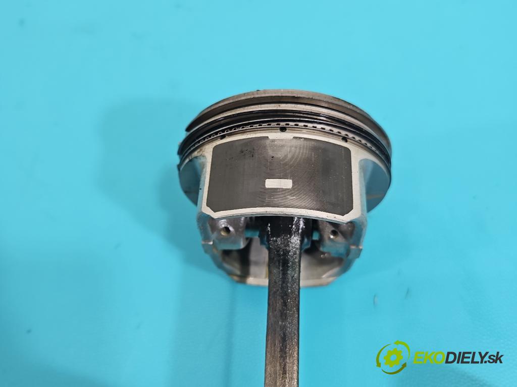 Hyundai I30 II 2012-2016 1.4 16V 100 HP manual 73.2 kW 1396 cm3 5- piest  (Piest)