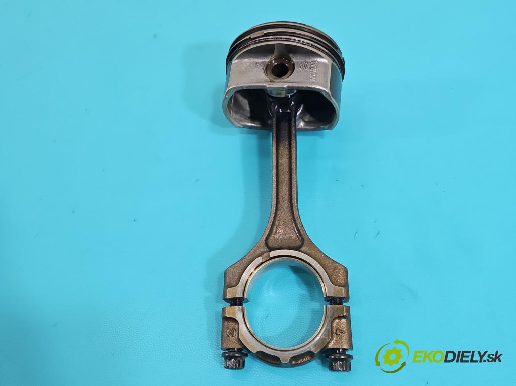 Hyundai I30 II 2012-2016 1.4 16V 100 HP manual 73.2 kW 1396 cm3 5- piest  (Piest)