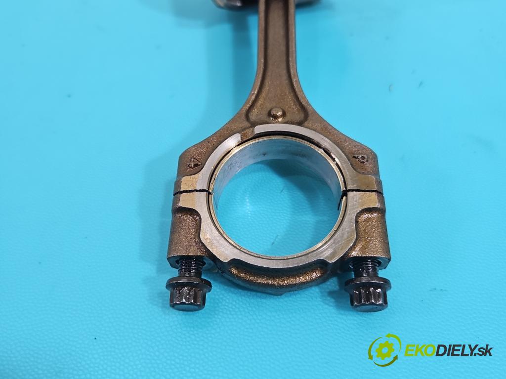 Hyundai I30 II 2012-2016 1.4 16V 100 HP manual 73.2 kW 1396 cm3 5- piest  (Piest)