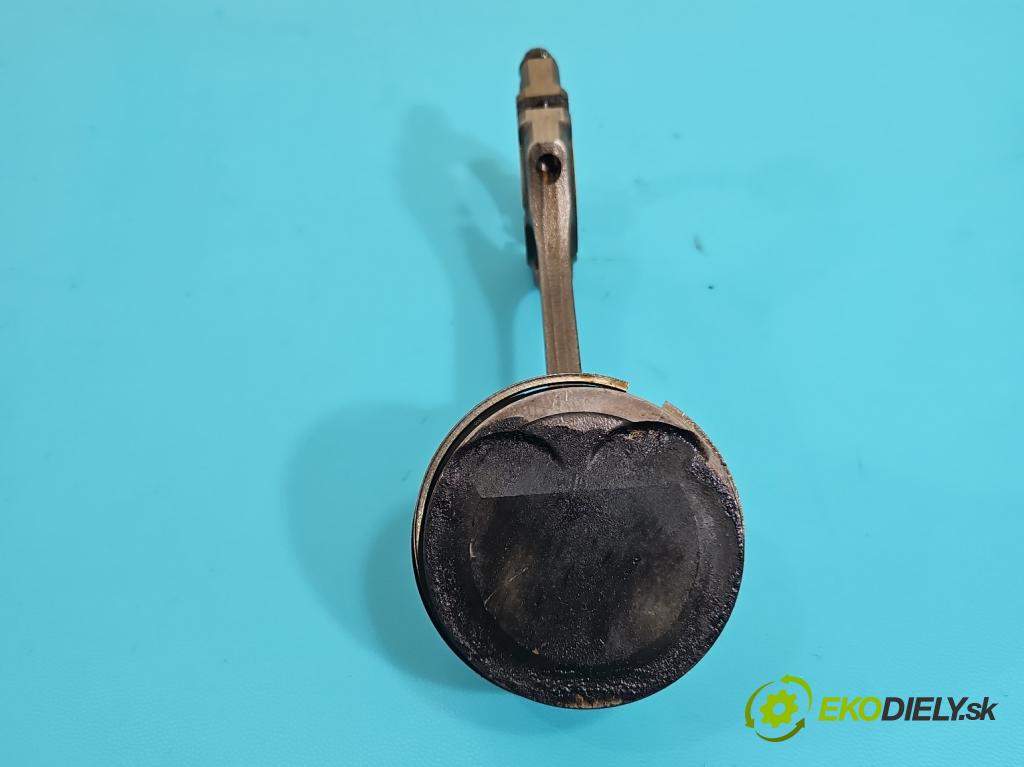 Hyundai I30 II 2012-2016 1.4 16V 100 HP manual 73.2 kW 1396 cm3 5- piest  (Piest)