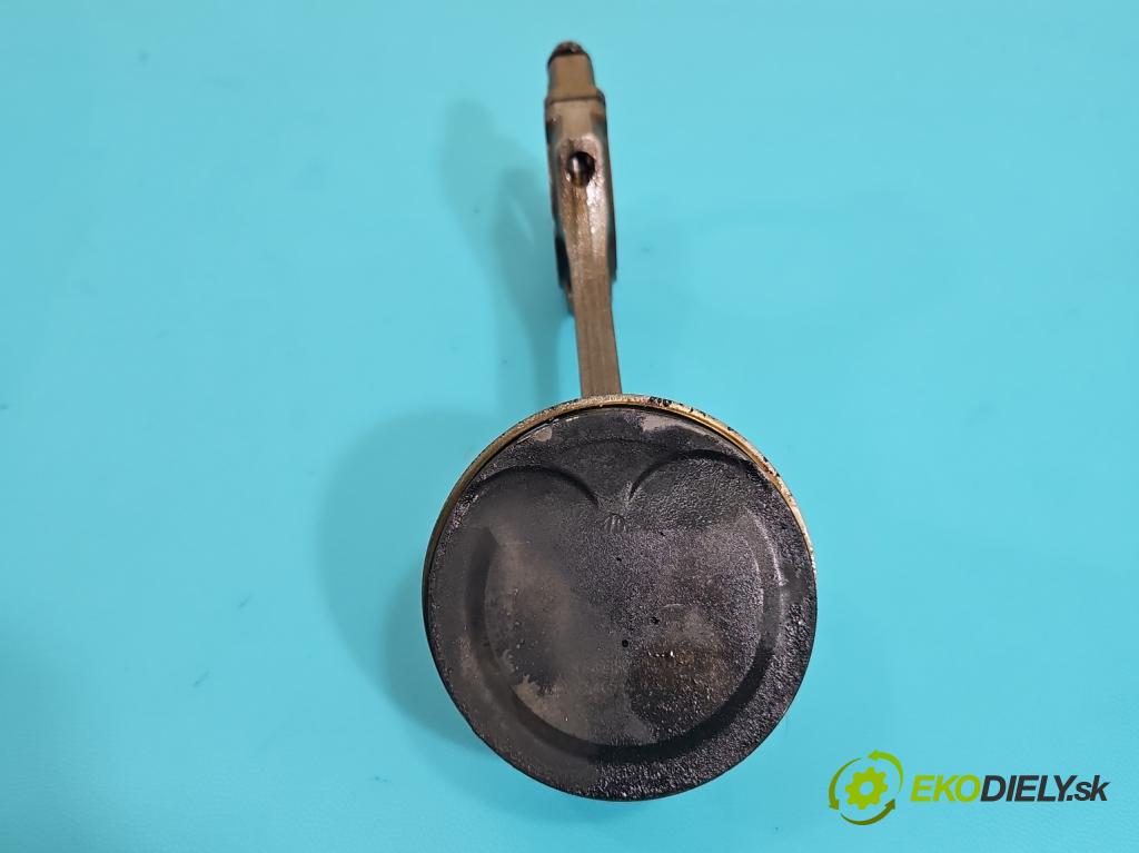 Hyundai I30 II 2012-2016 1.4 16V 100 HP manual 73.2 kW 1396 cm3 5- piest  (Piest)