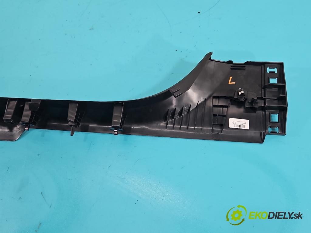 Renault Megane IV 2016-2024 1.3 Tce 140 HP manual 103 kW 1332 cm3 4- kryt plast 768377074R