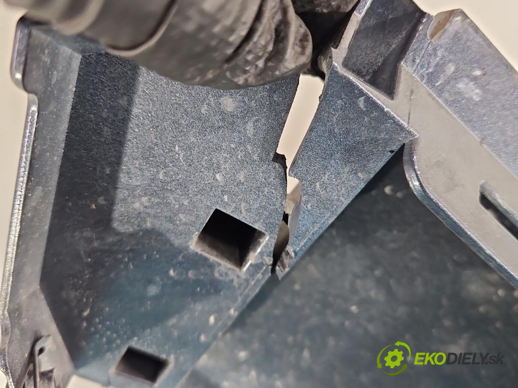 Renault Megane IV 2016-2024 1.3 Tce 140 HP manual 103 kW 1332 cm3 4- blatník predné pravý 631005296R (Kľučka dverí ostatné)