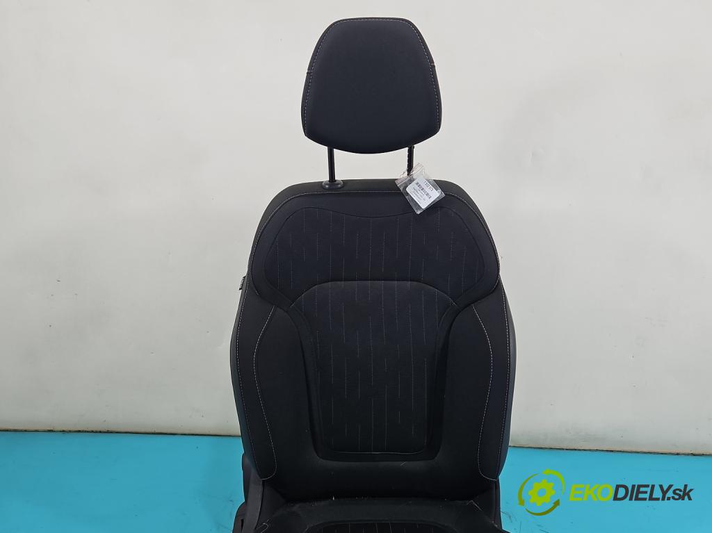 Renault Megane IV 2016-2024 1.3 Tce 140 HP manual 103 kW 1332 cm3 4- Sedačka pravý (Sedadlo)
