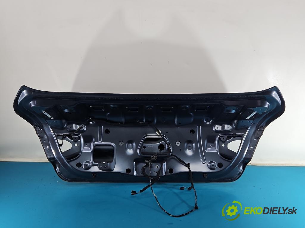 Renault Megane IV 2016-2024 1.3 Tce 140 hp manual 103 kW 1332 cm3 4- zadní kufrové dveře  (Zadní kapota (kufr))